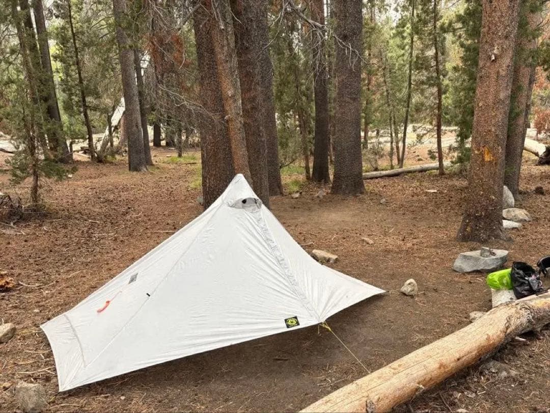 シックスムーンデザインズ　ルナソロ テント&カーボンポール付き