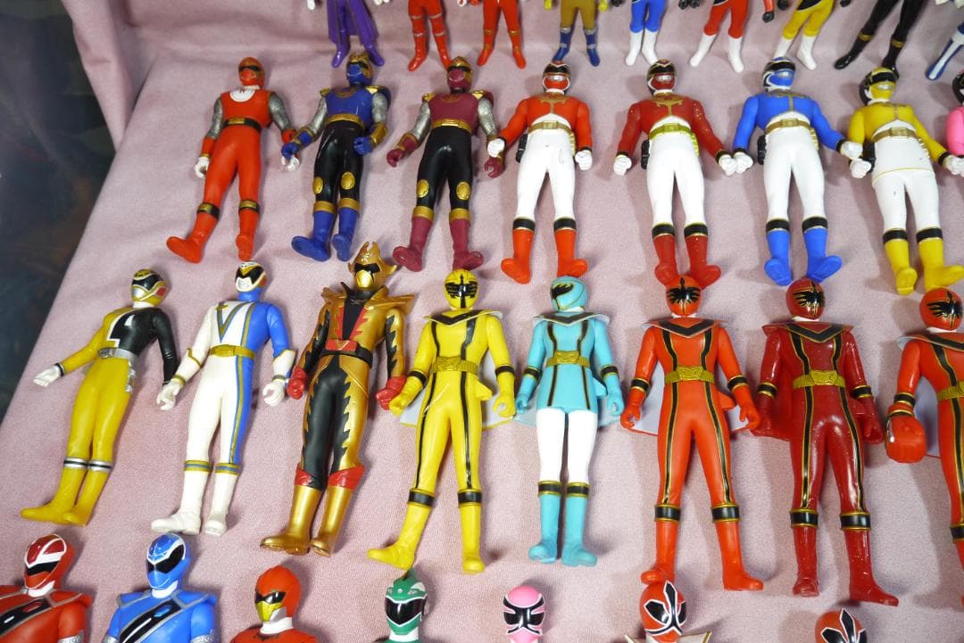 スーパー戦隊シリーズ　ソフビヒーロー　など　67体