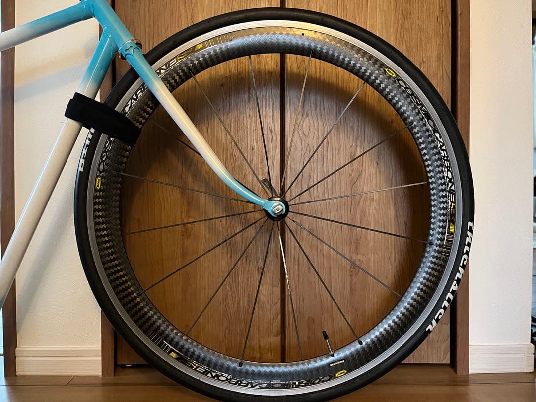 MAVIC COSMIC CARBONE SL カーボンホイール　クリンチャー