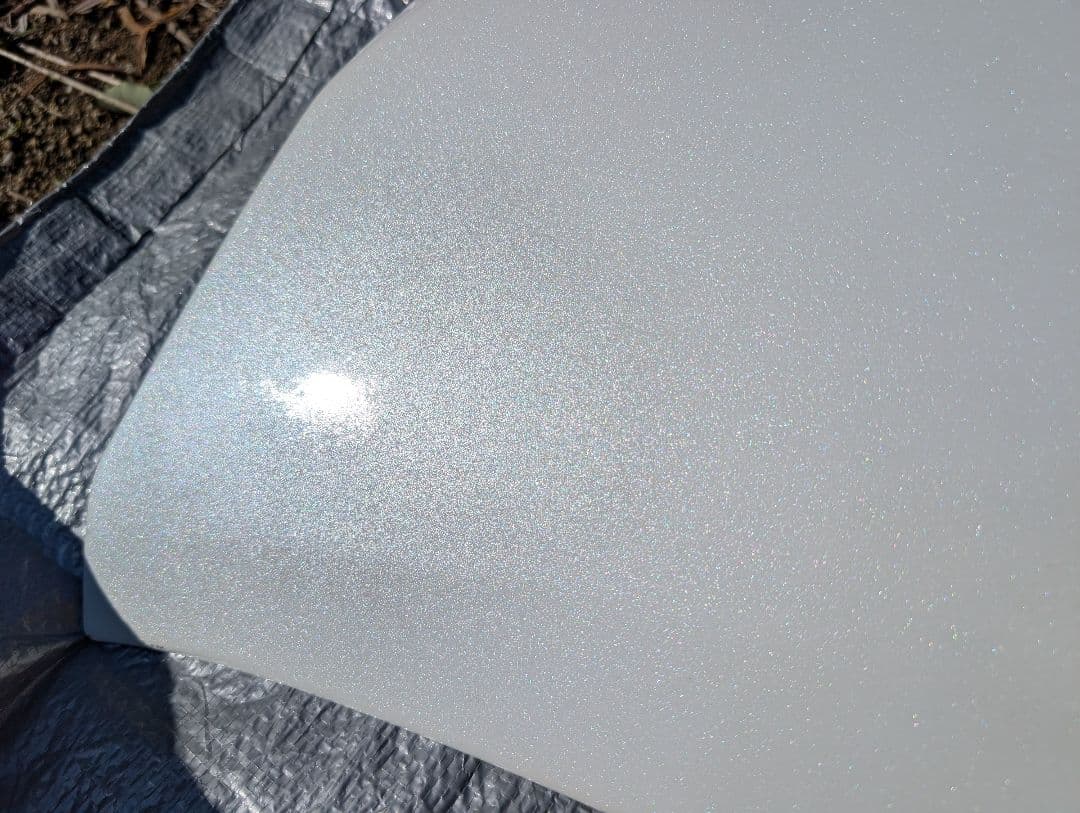 まめ　ヴェルファイア20系後期ボンネットフード/純正 白070 ホワイト