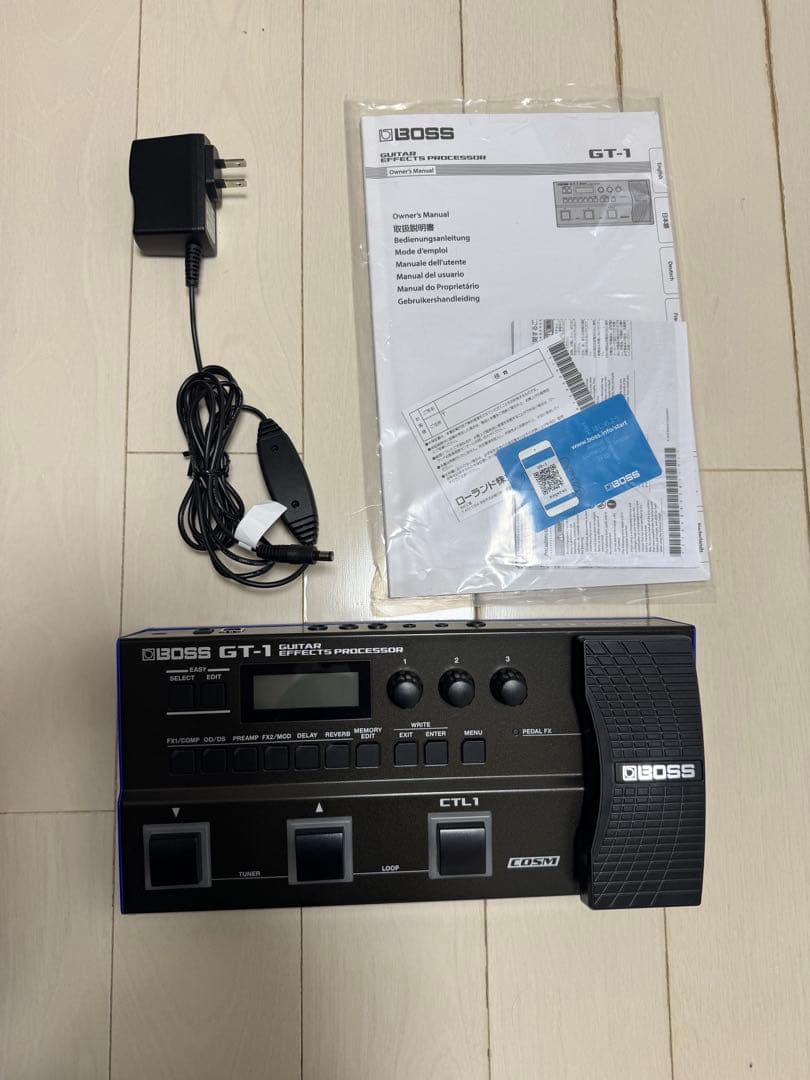 BOSS GT-1 マルチエフェクター 説明書・ACアダプターPSA100S付属