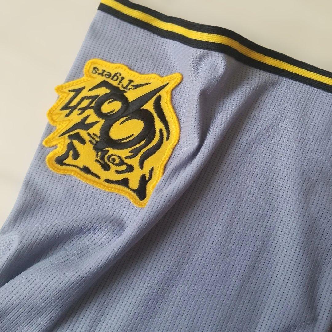 阪神タイガース　ビジター　ユニフォーム　佐藤輝明　XOサイズ
