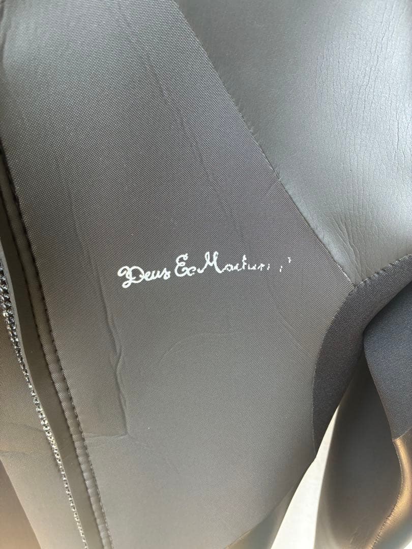 K*y様 Deus Ex Machina ブラック タッパー　サイズL 日本製