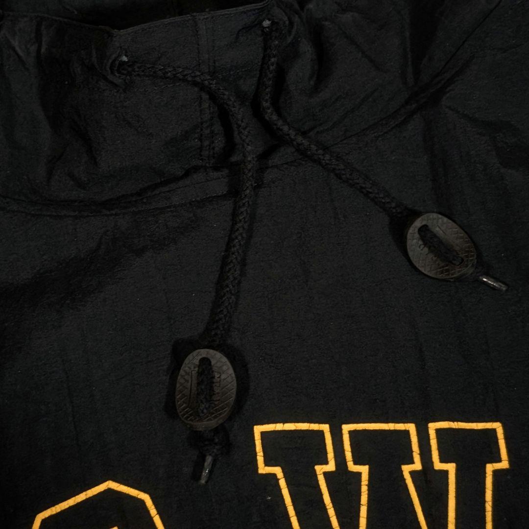 90s　モックネック　ナイロンプルオーバー　アイオワ州　カレッジプリント　裾絞り