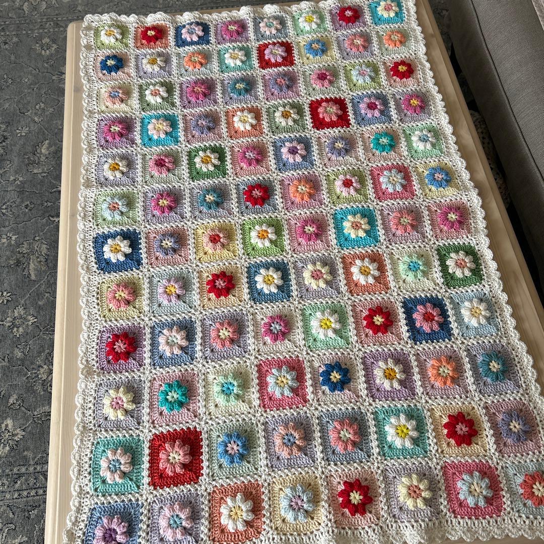 ぷっくり。お花のモチーフ編み マルチカバー ブランケット 手編み コットン
