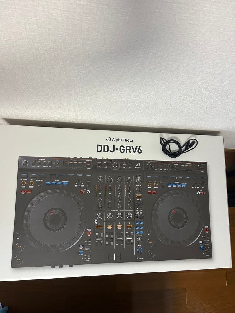 AlphaTheta DDJ-GRV6 DJコントローラー