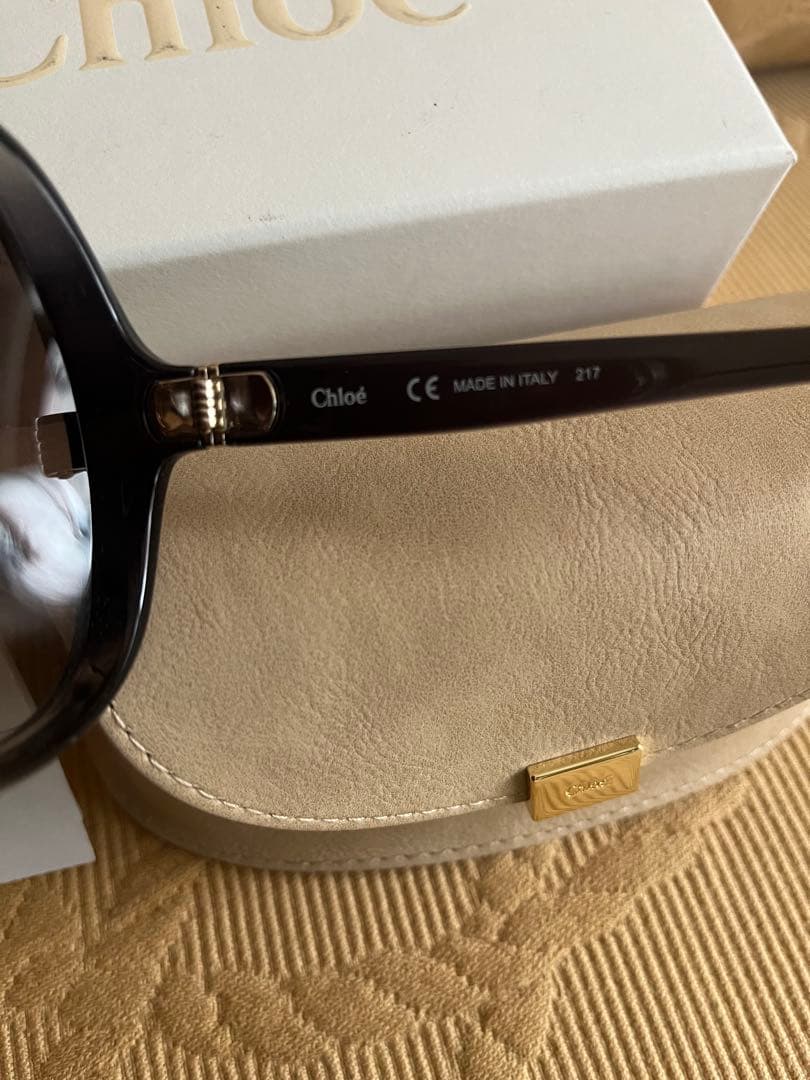 Chloé ☆サングラス ☆ブラック/グレー☆新品に近い極美品