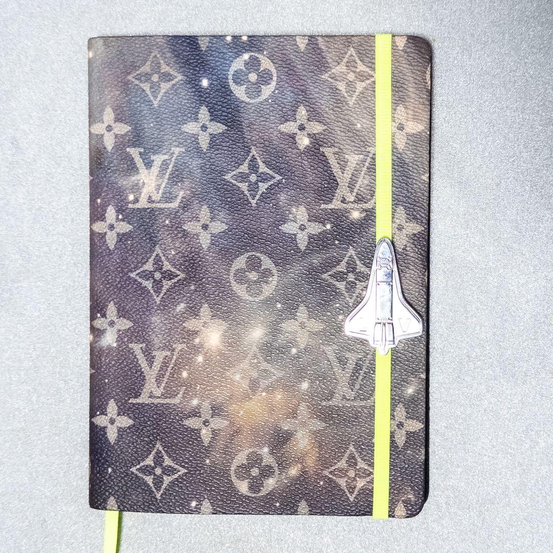 ヴィトン モノグラム・ギャラクシー カイエギュスターヴMM GI0359 手帳