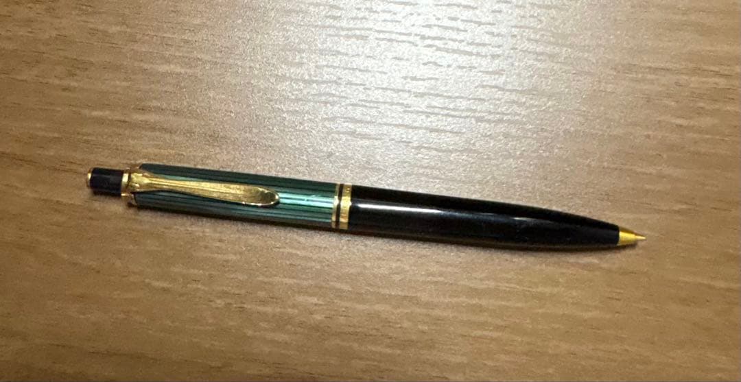 ペリカンD400スーベレーン　緑縞　シャープペンシル