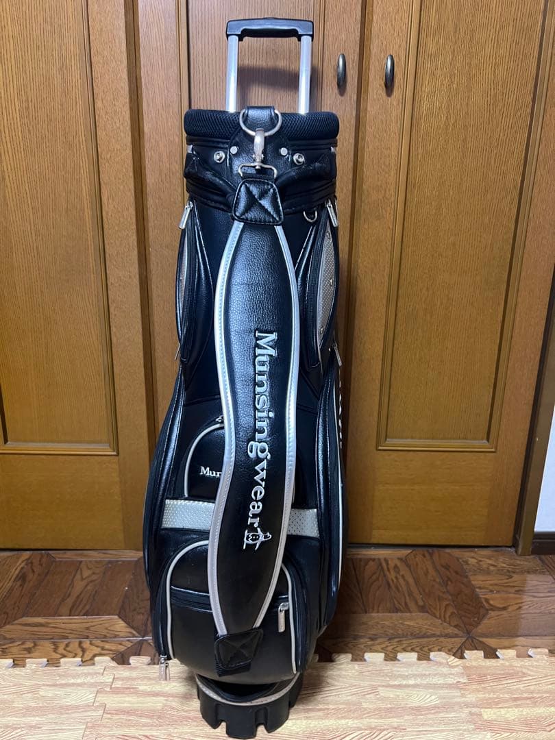 マンシングウェア キャディバッグ カート式 軽量 ペンギンロゴ 黒