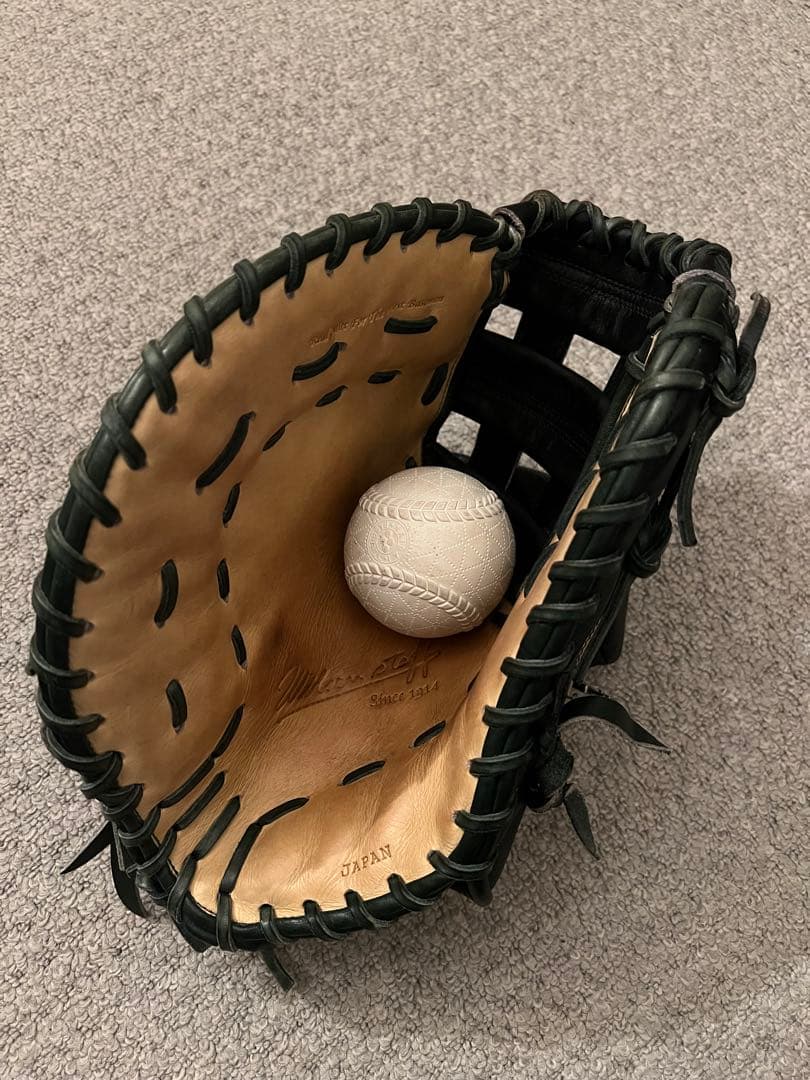キリーク　Wilson 軟式グローブ 左投げ 大人用　 ファーストミット