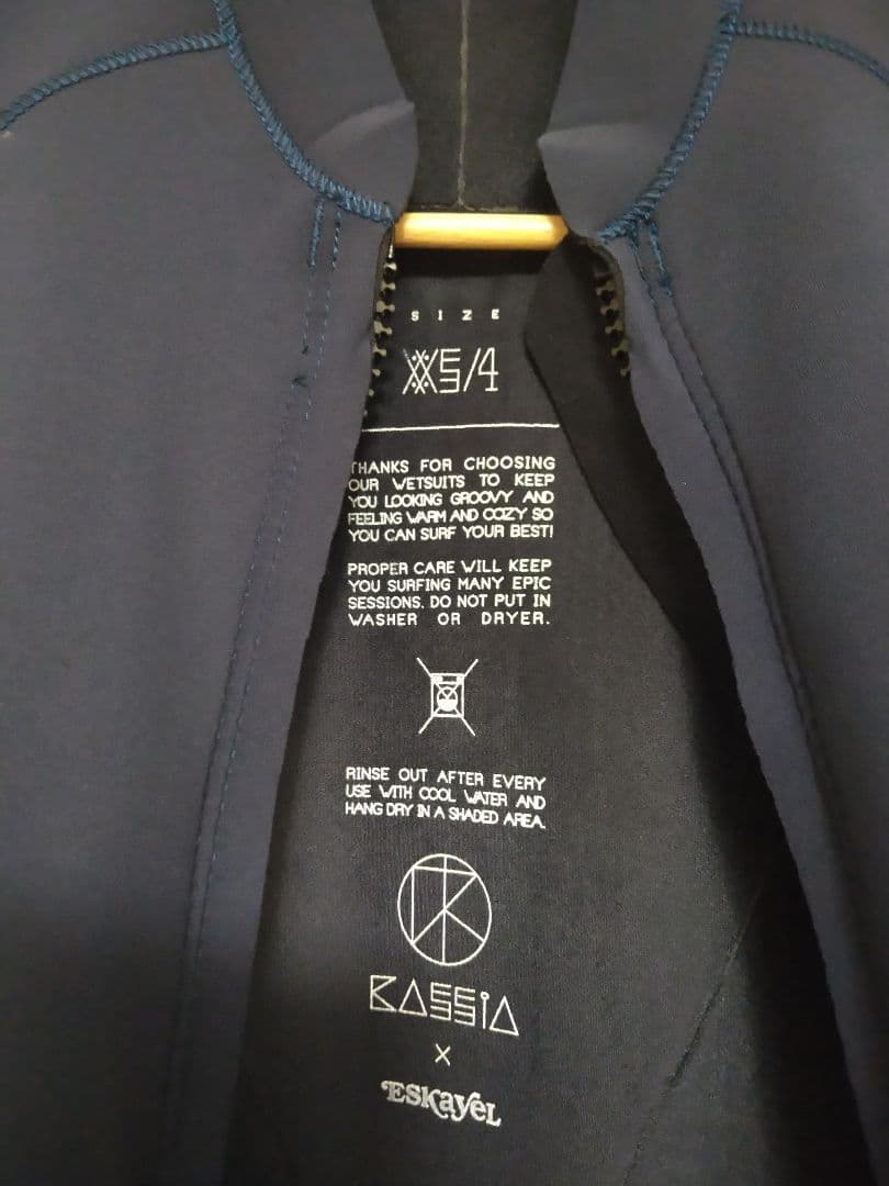 KASSIA+SURF　カシアサーフ　ウェットスーツ　長袖タッパー　ロングボード