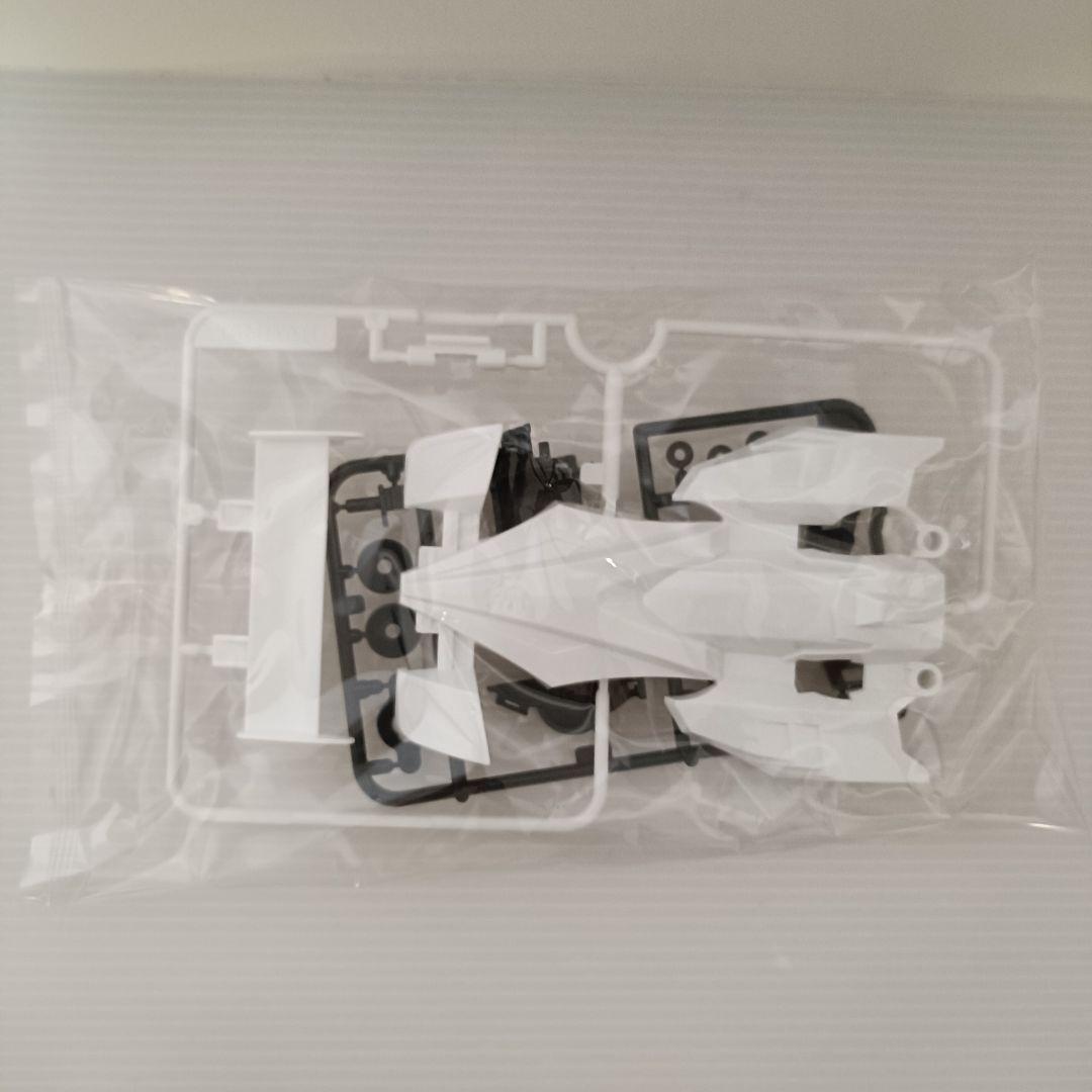 【新品未組立品】フルカウルミニ四駆　サイクロンマグナム　初期