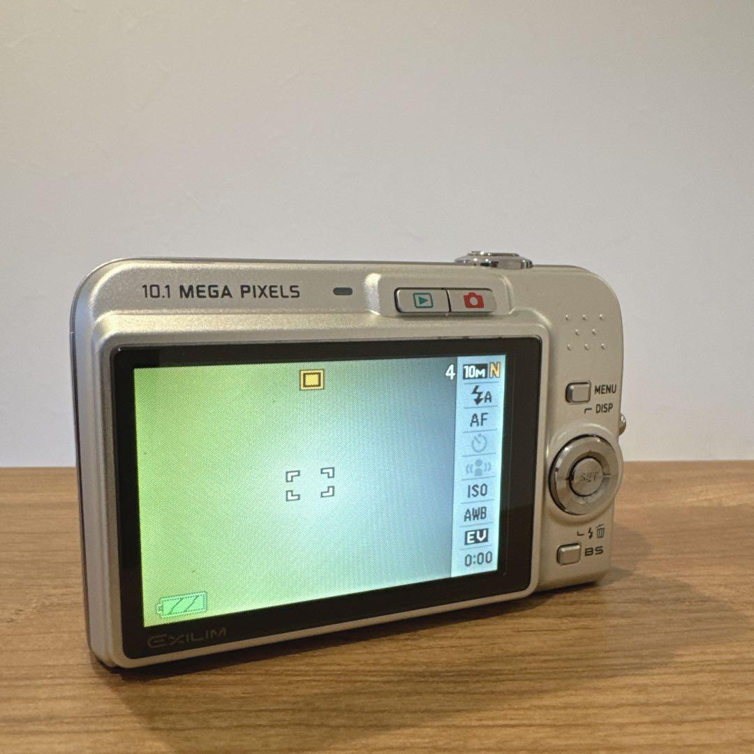 CASIO EXILIM EX-Z1050 コンパクトデジタルカメラ