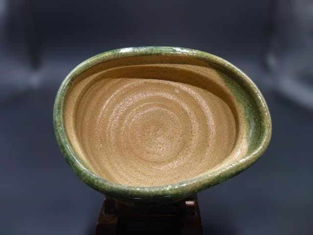 北大路魯山人　於里辺茶碗／共箱／沓茶碗／織部