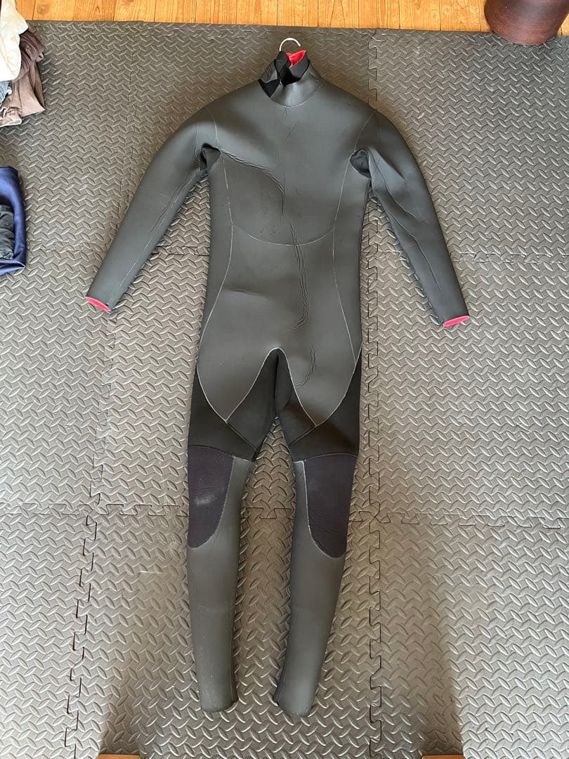 専用中！セミドライ fellowウェットスーツ ブラック Ｌ