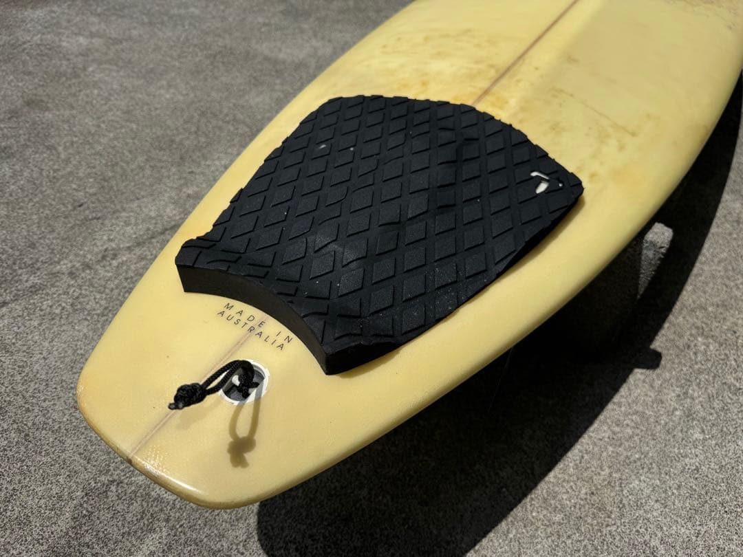 NEV サーフボード　ショートボード　オーストラリア製　発送不可