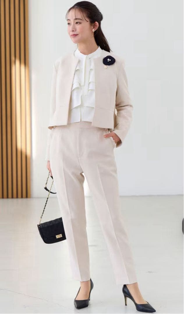 KUMIKYOKU NAVY】コンフォータブルドレープ フリルブラウス