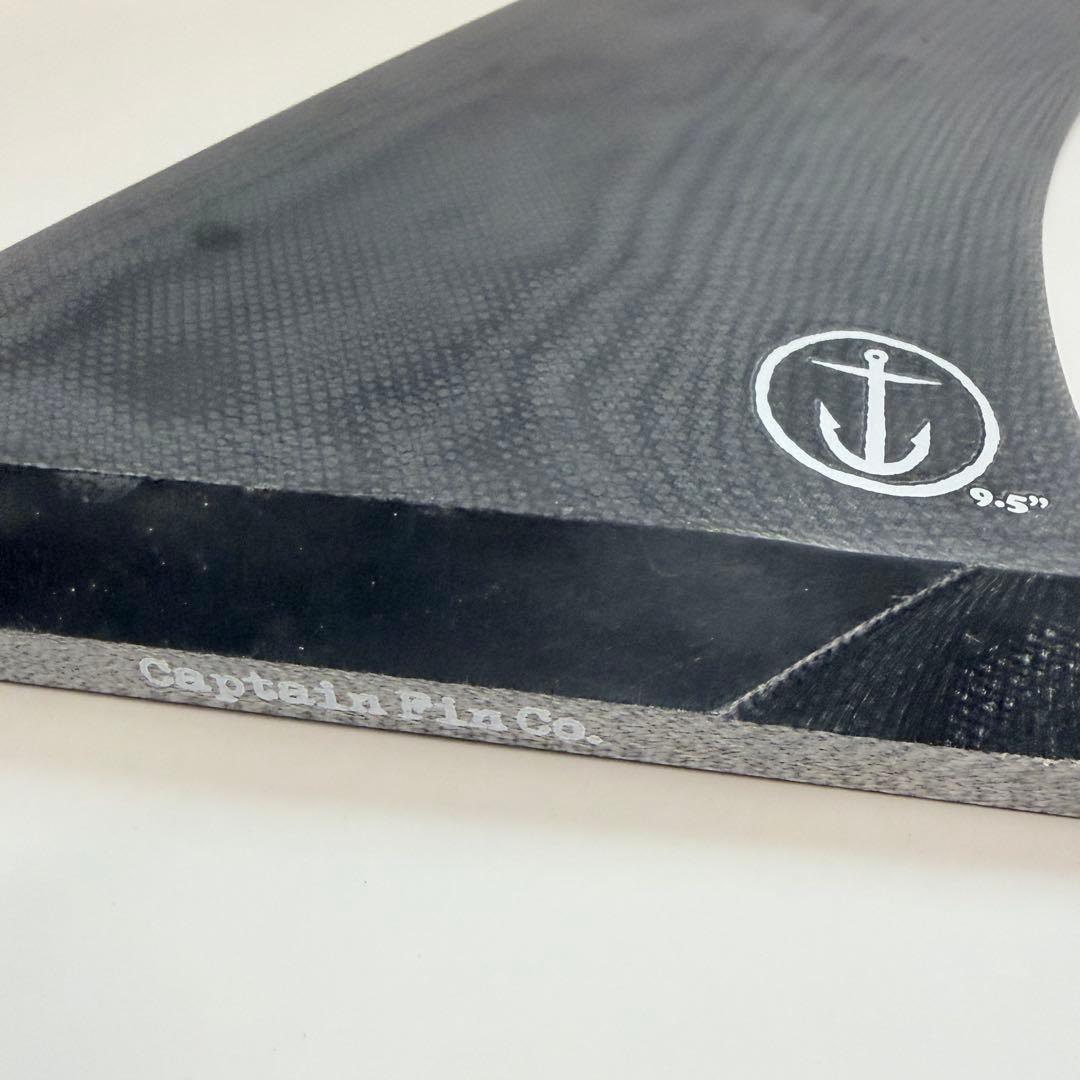 新品！正規品！ CAPTAIN FIN CF PIVOT 9.5\"