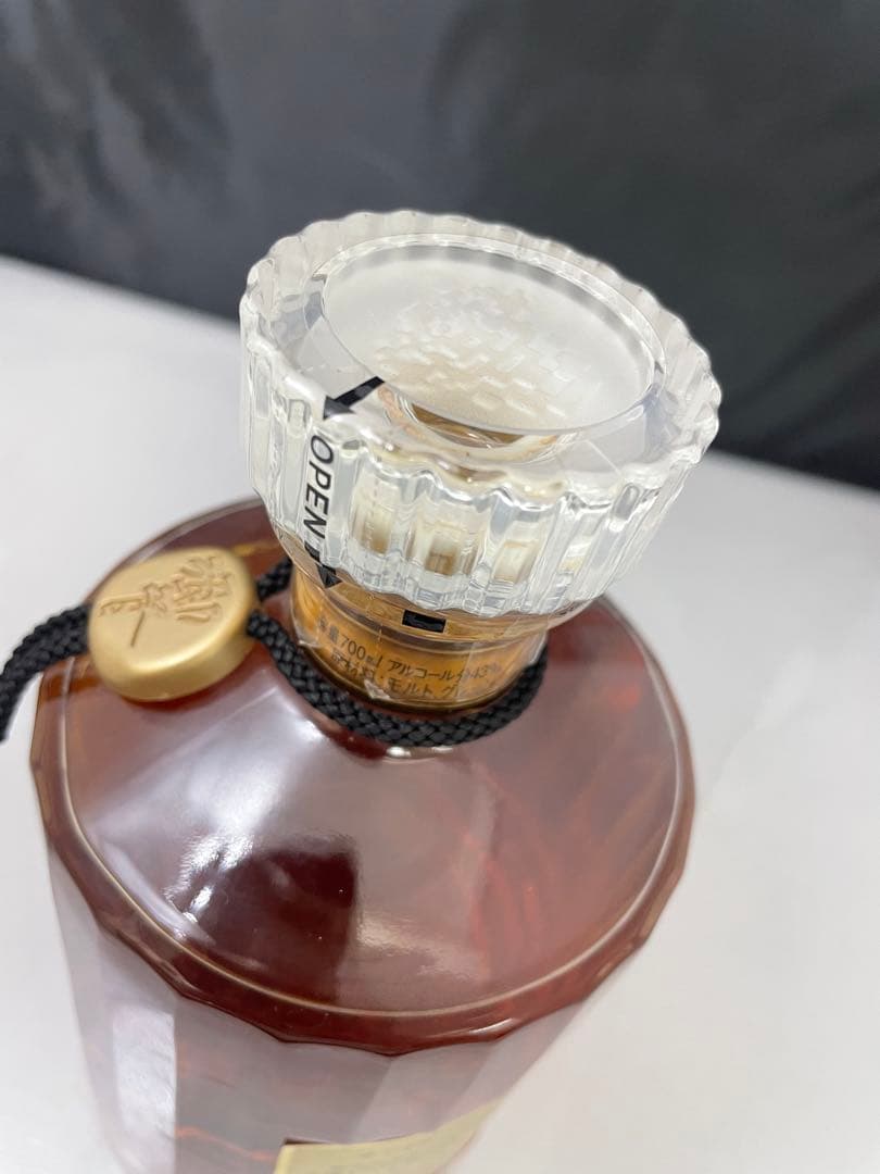 響　ウイスキー　サントリー　お酒　未開栓　shn01