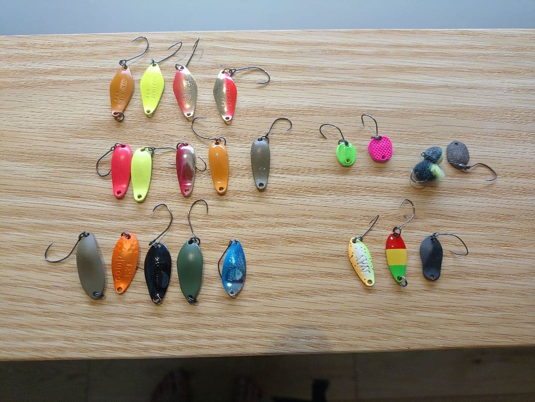 エリアフィッシング　スプーンルアーセット 43個