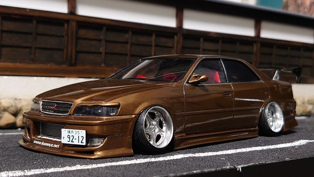 1/24 アオシマ クニーズ チェイサー 完成品