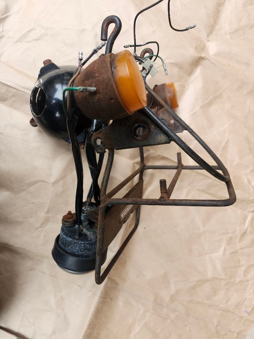 ジャンク品❗　HONDA ゴリラ　Z50J 　フロントキャリア廻り部品