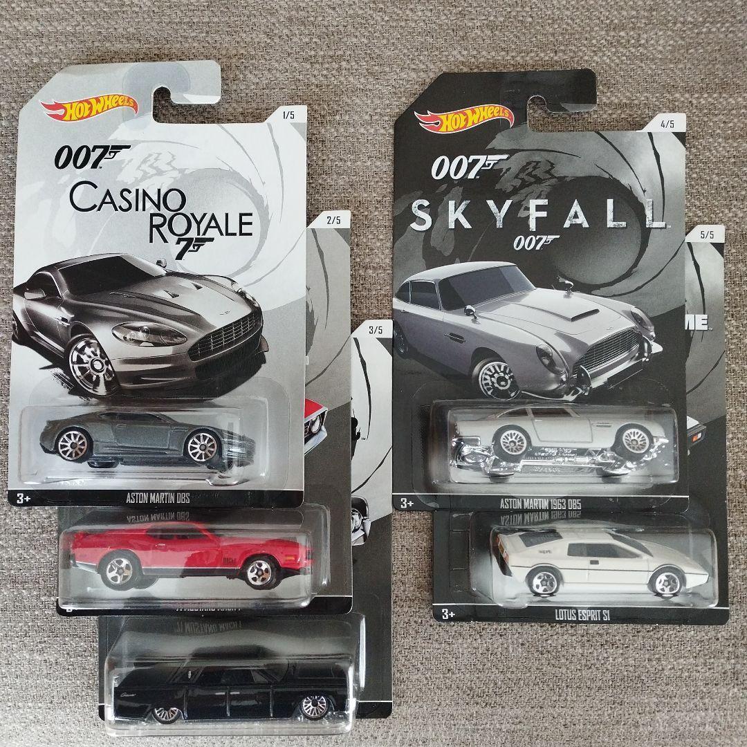Hot Wheels コンビニ限定 007ボンドカー ミニカーコレクション