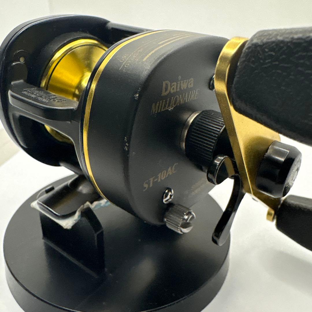 Daiwa MILLIONAIRE st-10AC8ハイスピード ベイトリール