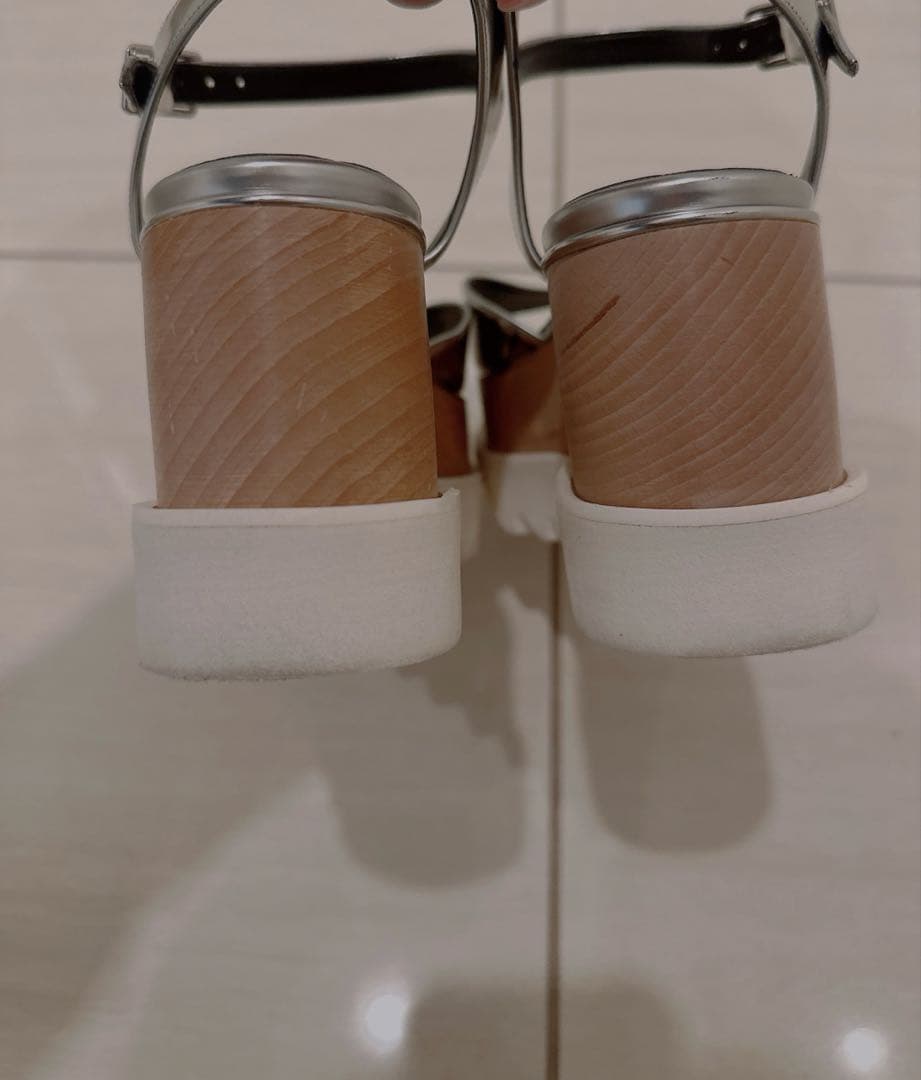 大人気シリーズ♡ステラマッカートニー　サンダル　37/5 シルバー　スター