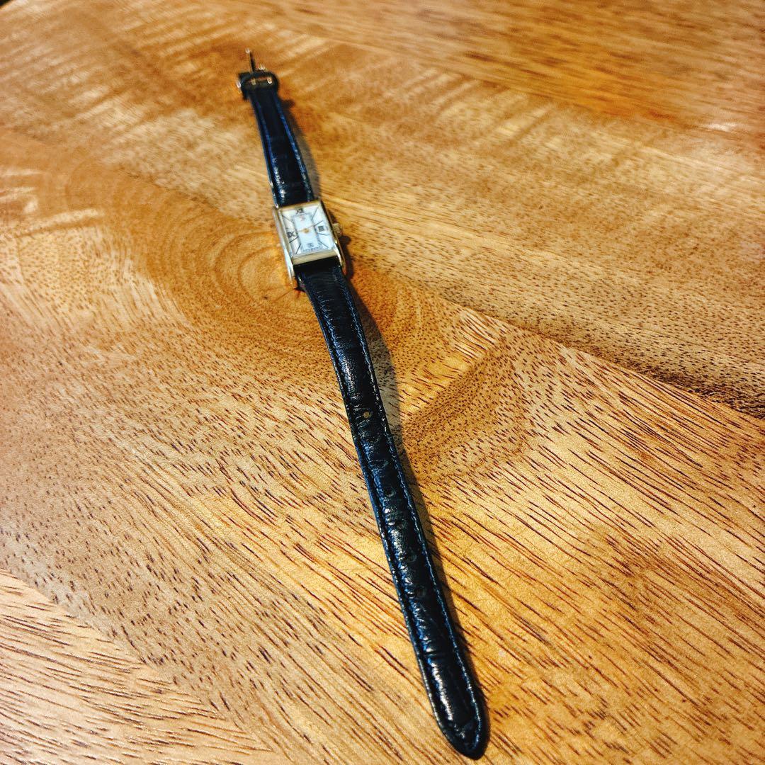 訳あり　ヴァンドーム青山　レクタングルウォッチ　ブラック　購入時59,400円