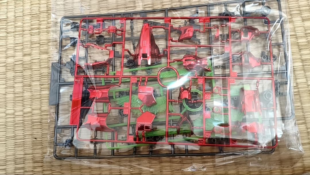 RG 1/144 沙扎比　赤メッキ色