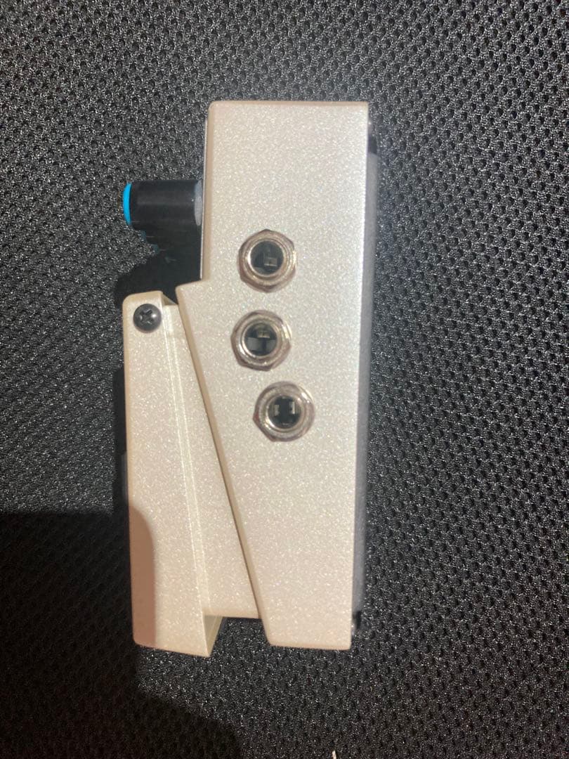 BOSS DD-8 デジタルディレイ(裏マジックテープあり)美品