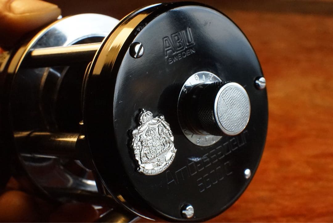 ABU アンバサダー 5600C メンテ済 フレーム修正済