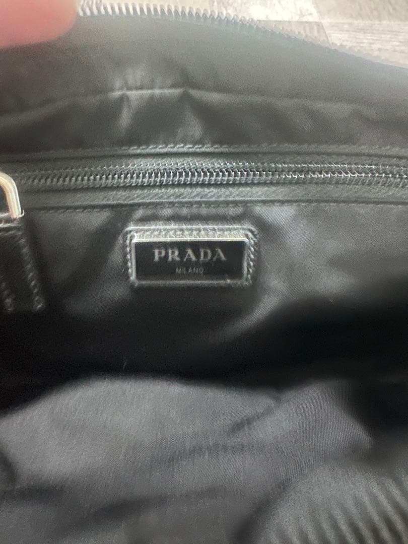 PRADA プラダ ボディバッグ ウエストポーチ 黒