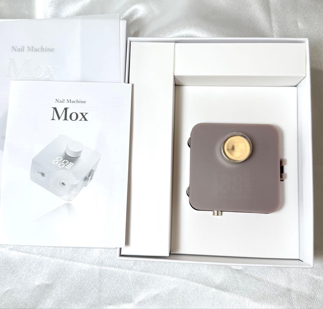 【新品同様】シャレドワネイルマシン Mox ピンクベージュ