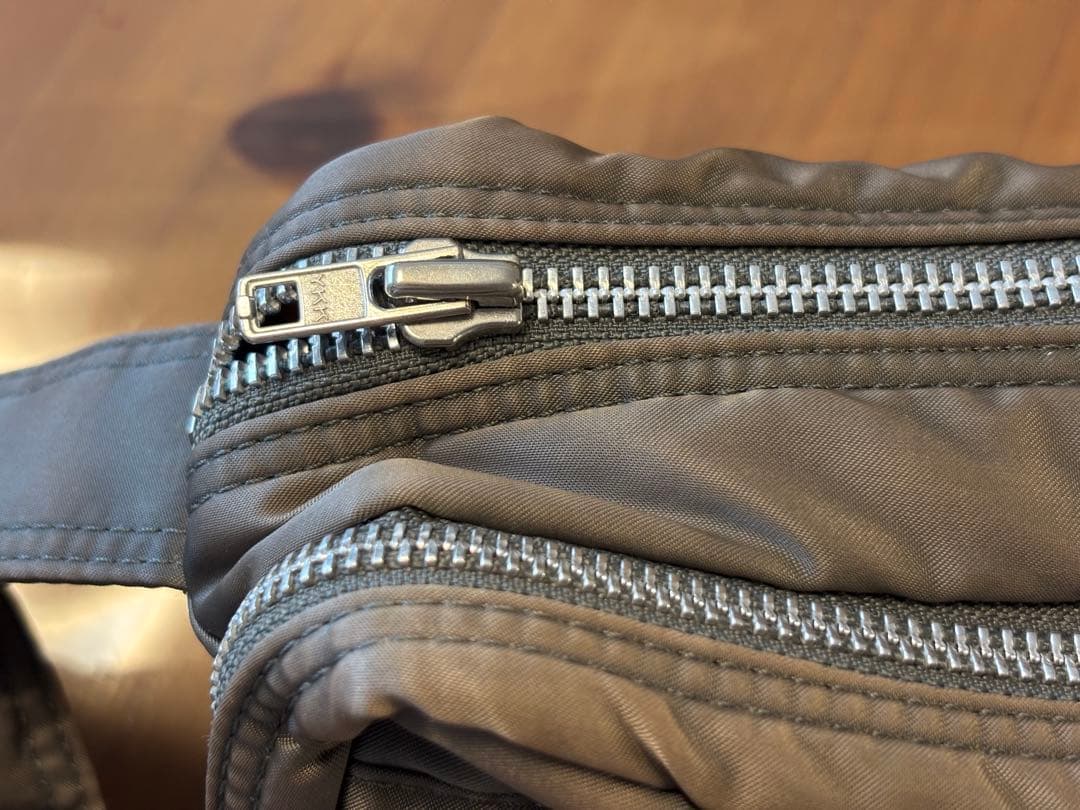 希少 PORTER タンカー ショルダーバッグシルバーグレー 2層式 廃盤品