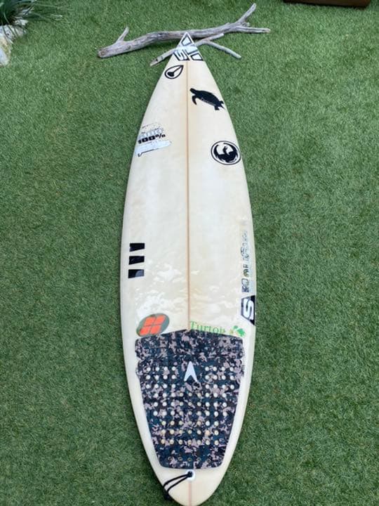 サーフボード　サイモンアンダーソン