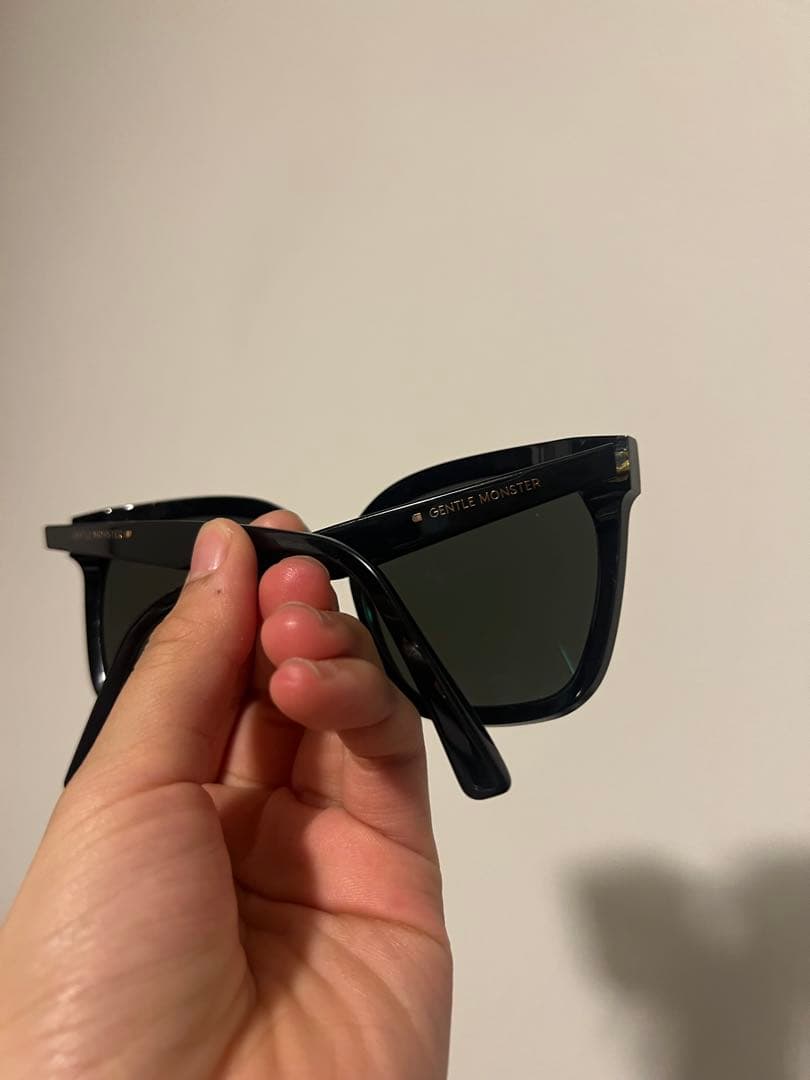 Gentle Monster ブラック サングラス