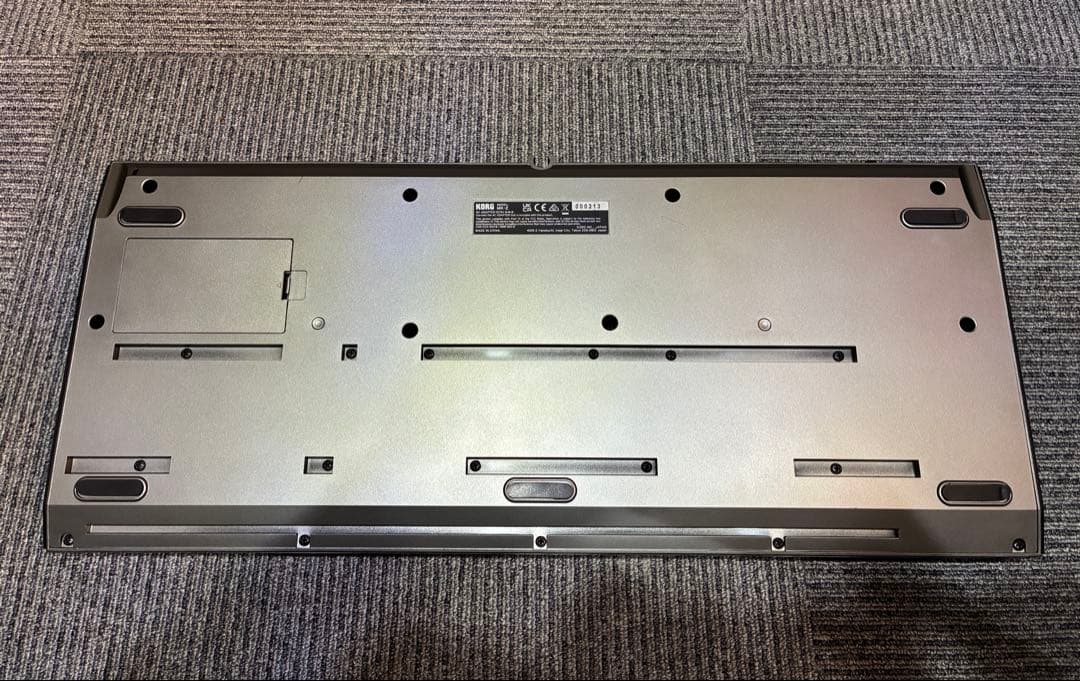 美品　KORG コルグ　microKORG2 MK-2 37鍵シンセサイザー