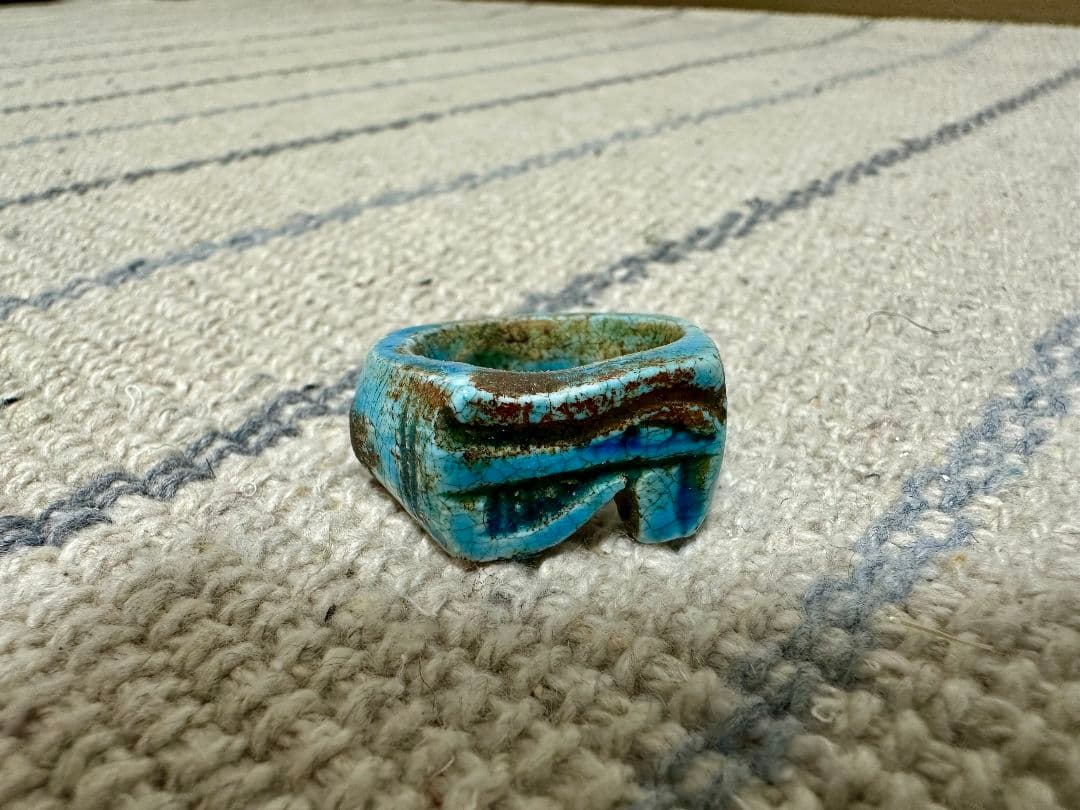 秘蔵品！ 古代エジプト 聖眼ウジャト ホルスの眼 リング ファイアンス 文化遺産