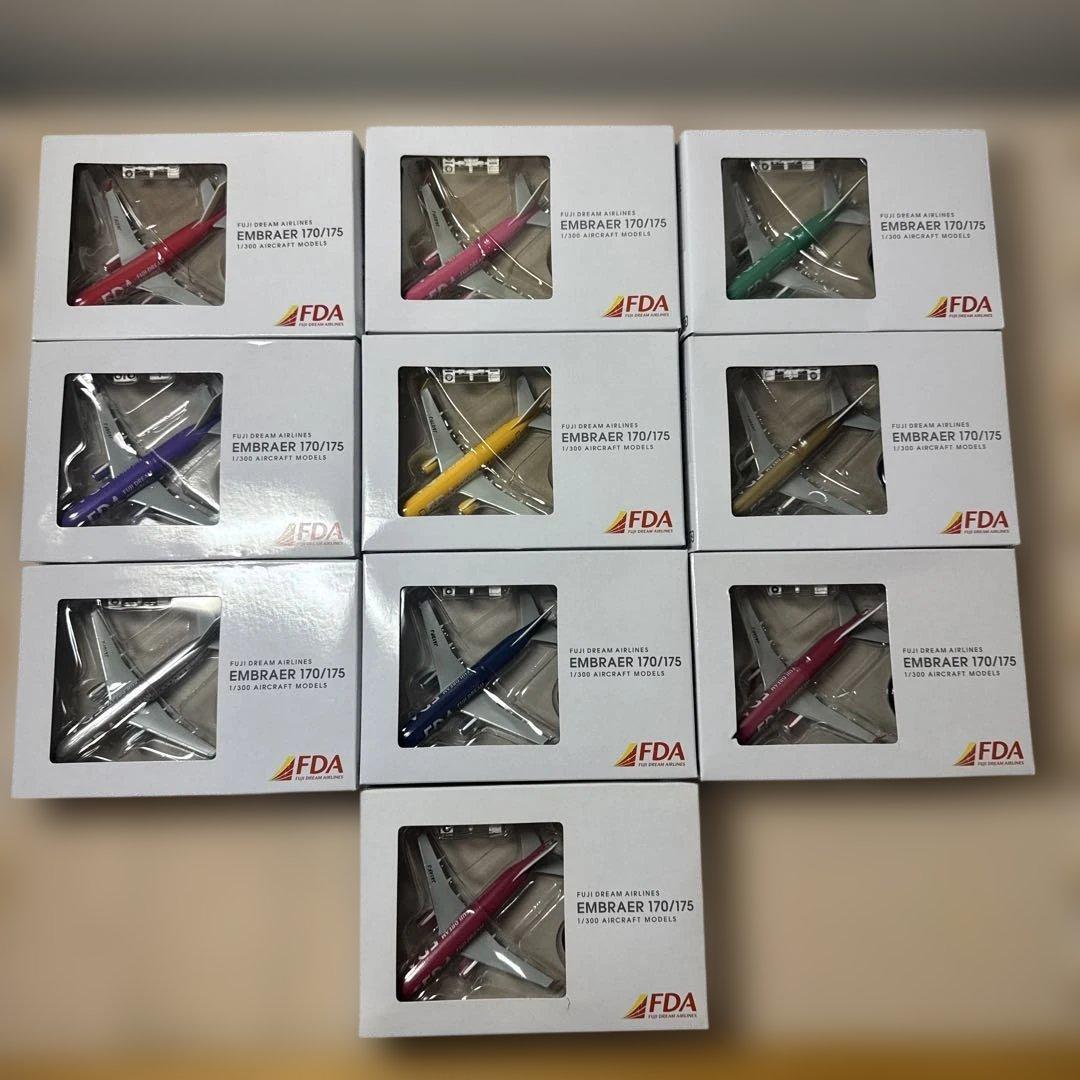 FDA EMBRAER 170/175 1/300モデル 10機セット