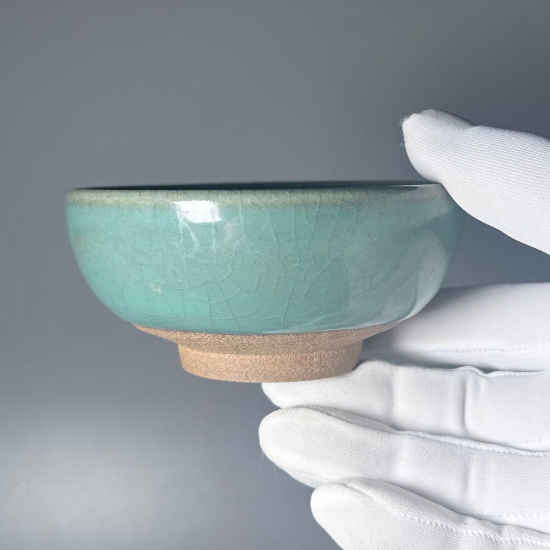 初代　松本佩山　本人作　青磁小服茶碗　共箱　翡翠色　上品な貫入　希少な器