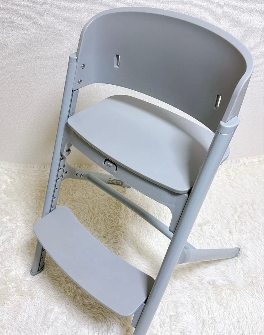 【美品】YATOMI ヤトミ NOVUS ノウス ベビーハイチェア 　グレー