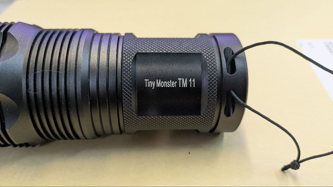 Tiny Monster TM 11 懐中電灯
