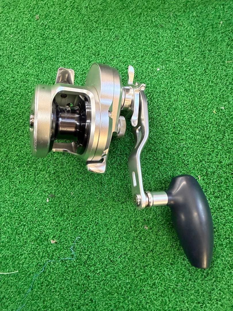 SHIMANO OCEA JIGGER 1000HG ベイトリール