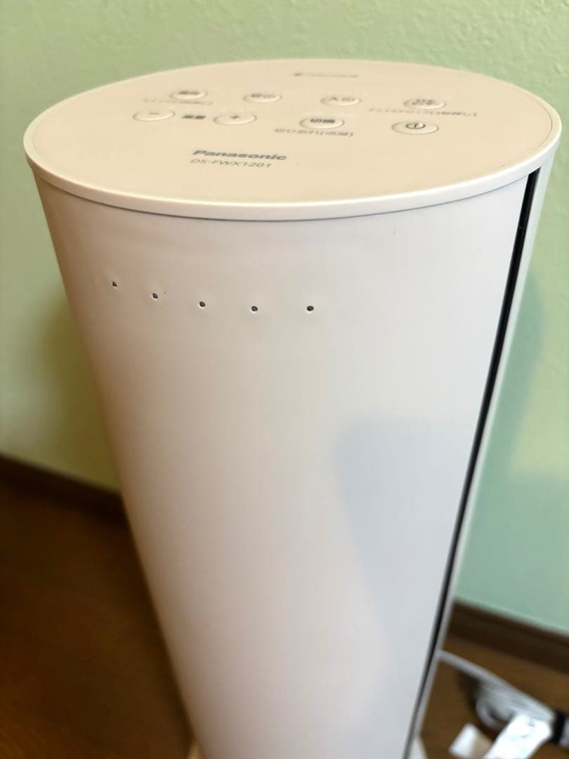 Panasonic セラミックファンヒーター 2024年製DS-FWX1201