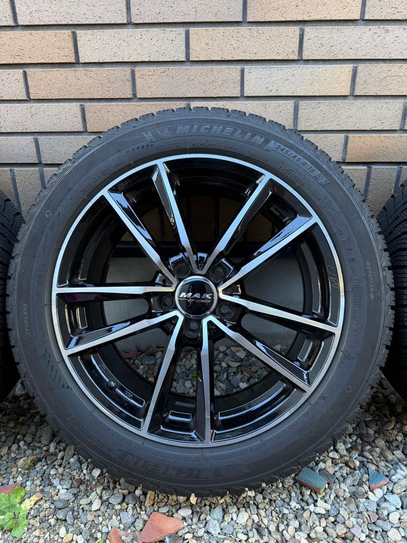 ②メルセデスE300用245/45 R18 ミシュランスタッドレスMAKホイール