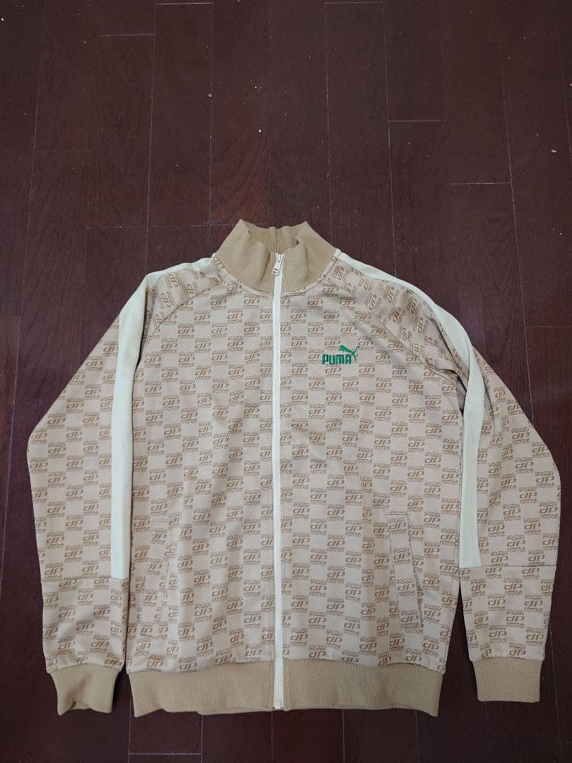 PUMA ベージュ ジャージジャケット　新品未使用