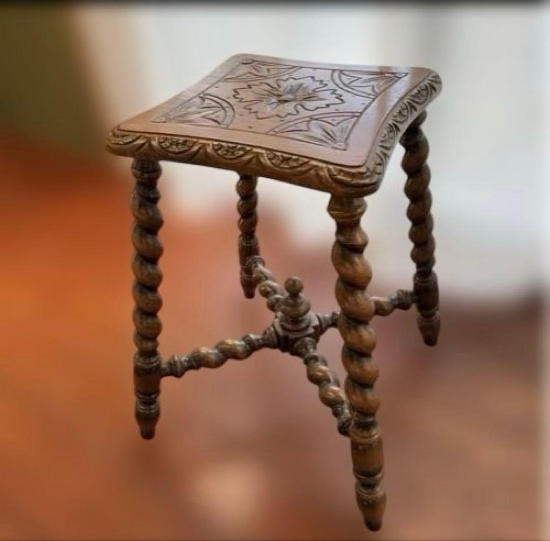 お値下げ‼️美品！英国製アンティーク　スツール 椅子　お洒落　オーク無垢材 木製